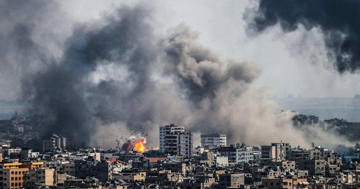 AA 20231011 32371948 32371938 ISRAELI_AIRSTRIKES_CONTINUE_ON_THE_FIFTH_DAY_IN_GAZA 1697024035
